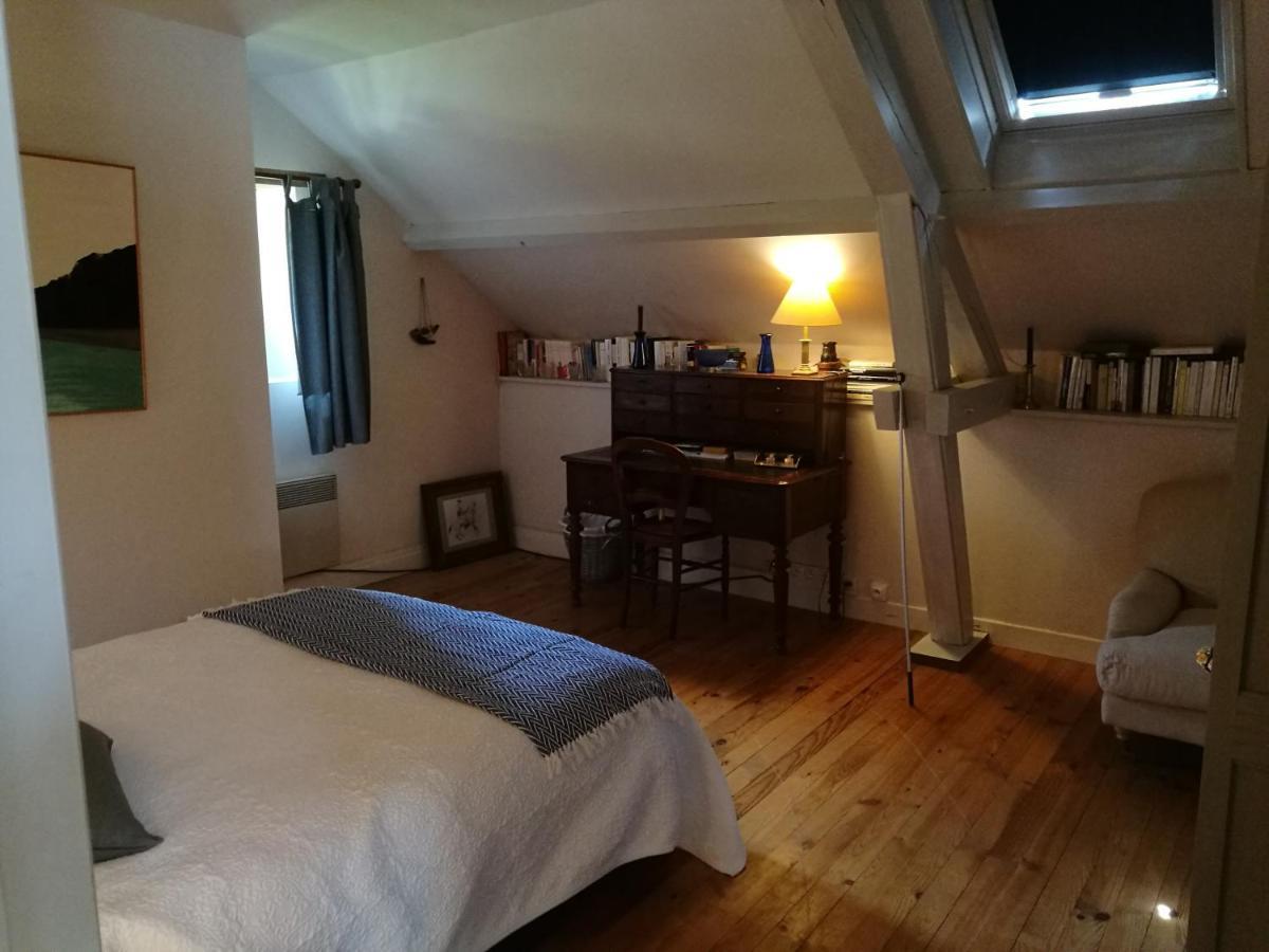 Bed and Breakfast Chez Zaza Stigny Esterno foto